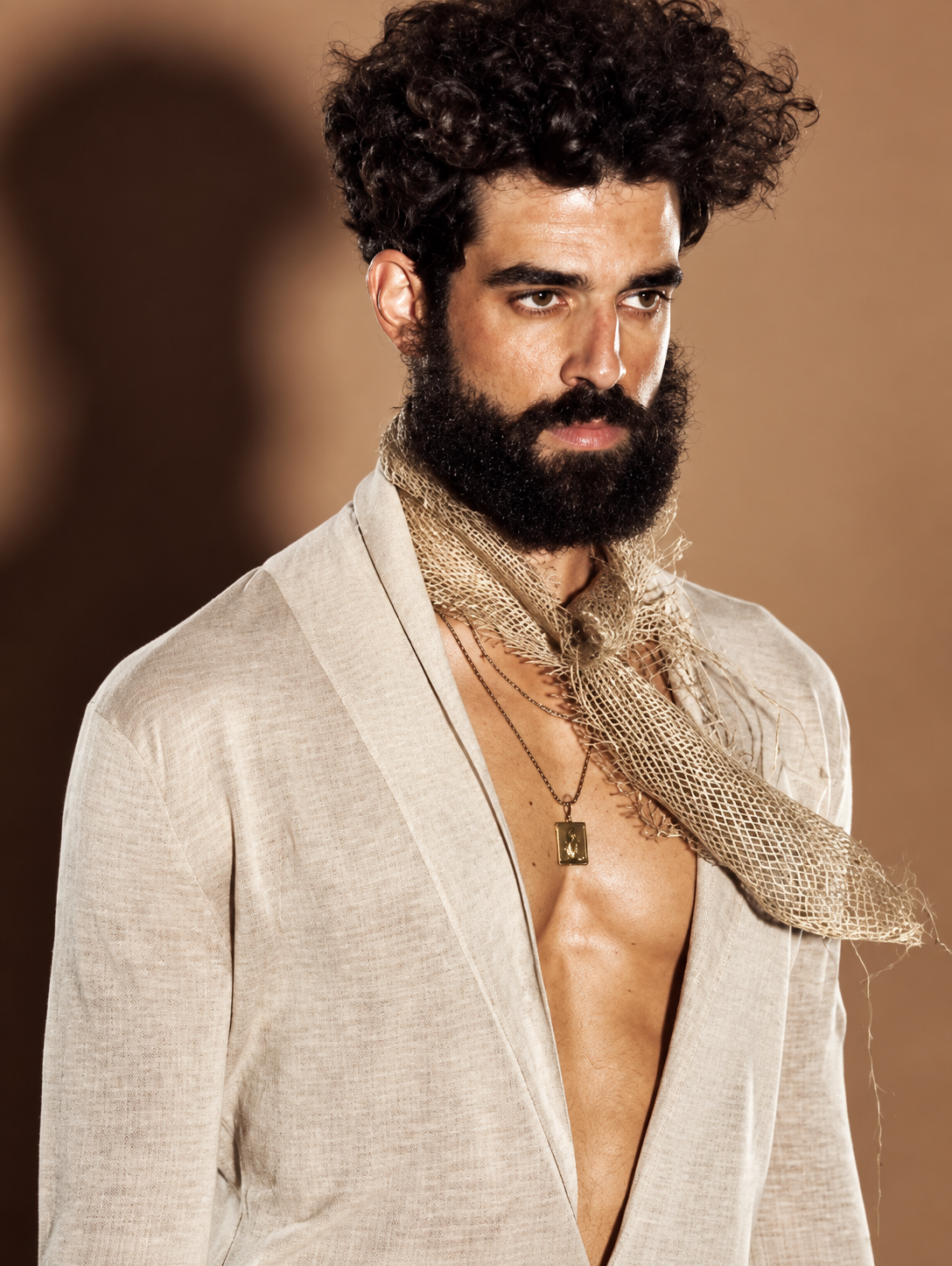 Luca Larenza runway look